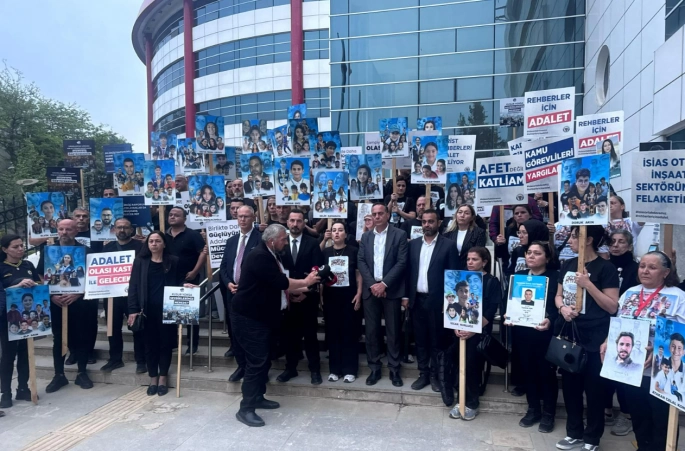 Esendağlı ve Karakaya duruşma sonrası basın açıklaması yaptı