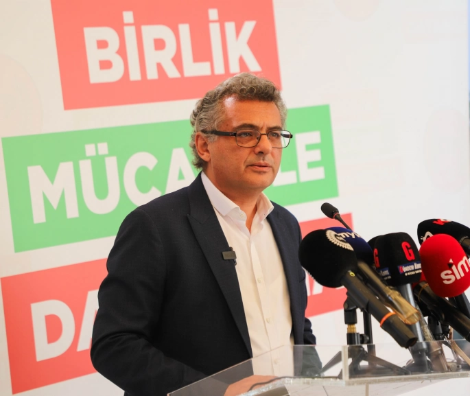 Tufan Erhürman: Çocuklarımız için adalet tecelli edene kadar ailelerin yanlarında olacağız