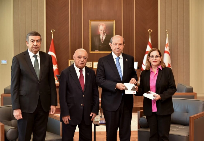 Cumhurbaşkanı Tatar, Türk Edebiyatı Vakfı Başkanı Serhat Kabaklı’yı kabul etti