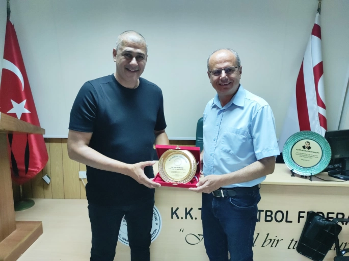 CTP Spor Komitesi, Hentbol Federasyonu’nu ziyaret etti
