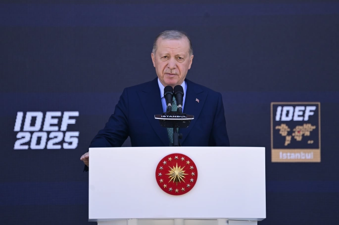 Erdoğan: “Türk savunma sanayii adeta destan yazıyor”