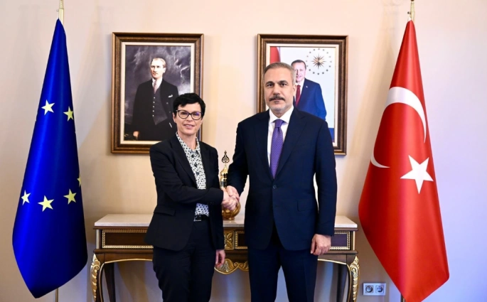 Fidan, AB Komiseri Kos ile görüşmesinde Cenevre ve New York’taki Kıbrıs toplantılarını da ele aldı
