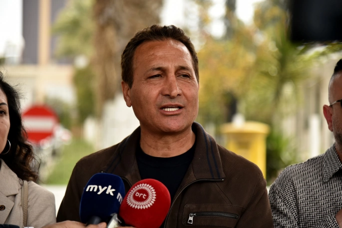 Gökçebel: “Ekmeği çalıyorlar, gençlerin geleceğini çalıyorlar"