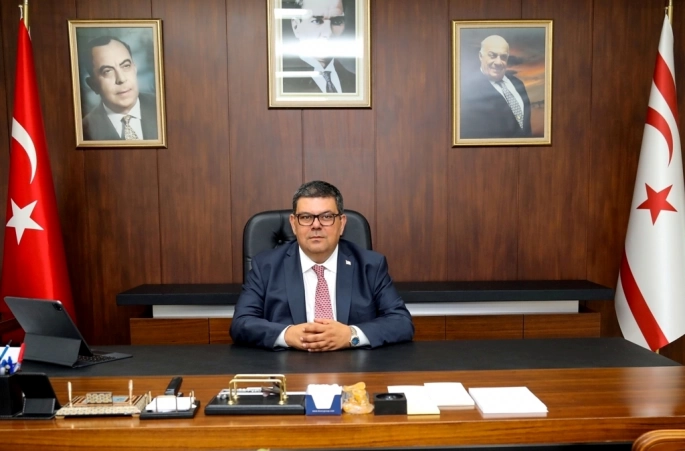 Maliye Bakanı Berova 30 Ağustos 1922’nin kahramanlık destanı olduğunu söyledi