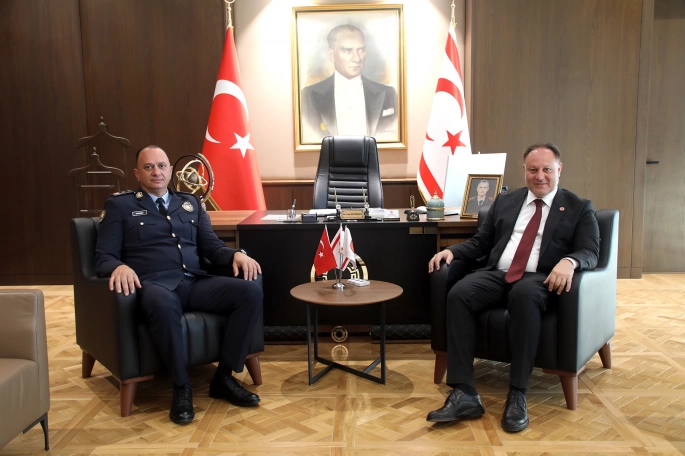 Öztürkler, Adalıer’ı kabul etti