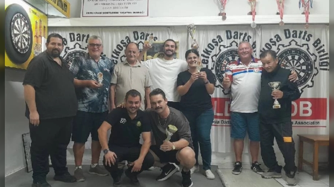 Halil Tuğcan Darts Turnuvası’nın şampiyonu Mehmet Sümer