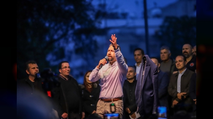 Maviş: “Kıbrıslı Türklerin iradesi pazarlık konusu değildir. Teslim alınamaz, devredilemez”