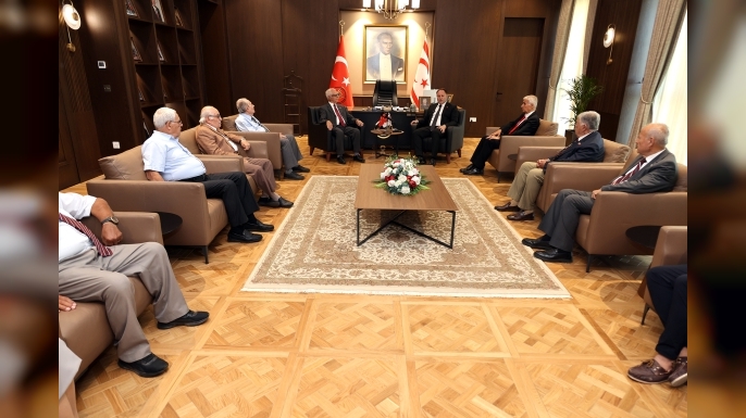 Öztürkler, TMT Mücahitler Derneği heyetini kabul etti