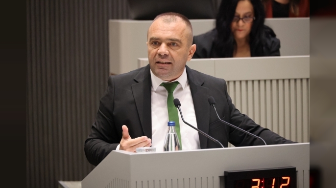 Şahiner: “Bu protokol kamu kaynaklarının özel şirkete devridir”