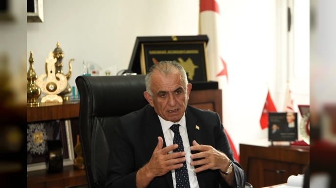 Çavuşoğlu: “21 Aralık saldırıları sırasında şehit olan Kıbrıslı Türklerin bıraktığı derin acı yüreklerimizde”