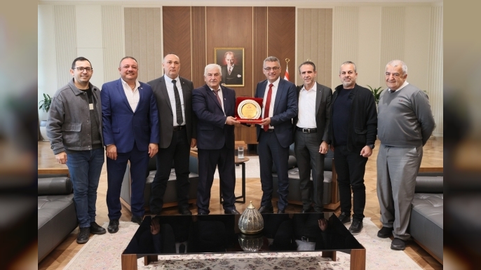 Cumhurbaşkanı Tufan Erhürman, Kıbrıs Türk İşçi Sendikaları Federasyonu (TÜRK-SEN) Başkanı ve beraberindeki heyeti kabul etti