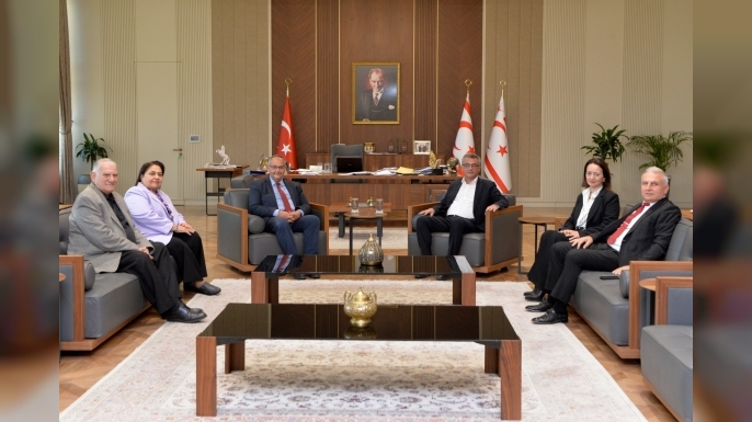 Cumhurbaşkanı Tufan Erhürman, Yayın Yüksek Kurulu yönetimini kabul etti