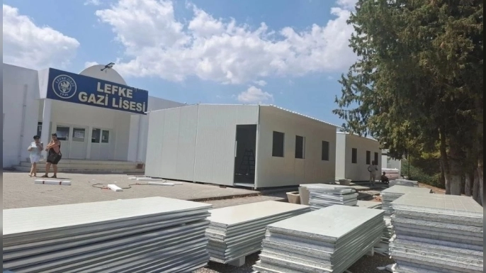 Lefke Gazi Lisesi Okul Aile Birliği, okulun taşınmasına tepki gösterdi: Çağdaş binalar aynı kampüse inşa edilmeli