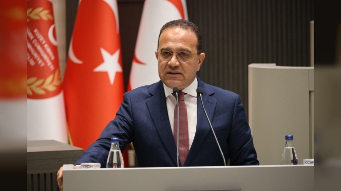 CTP, Öztürkler’i meclis başkanlığından çekilmeye çağırdı!
