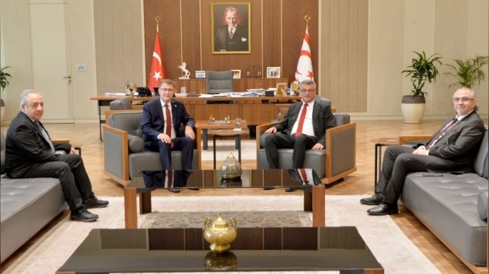 Erhürman TDK Başkanı Mert'i kabul etti