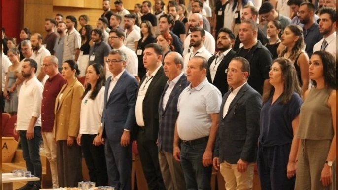 Gençlik Kongresi Raporu’nun Lansmanı Rüstem Kitabevi’nde Yapılacak