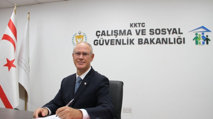 Bakan Hasipoğlu: “Ramazan ayı manevi değerleri pekiştiren özel bir zaman dilimi”