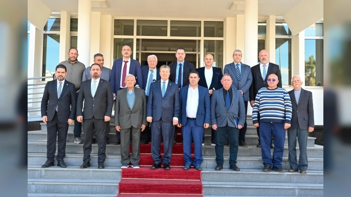 Cypfruvex Valanciya portakalın tonunu 19 bin TL’ye kadar satın alacak… Başbakan Üstel: “Bu bir rekordur”