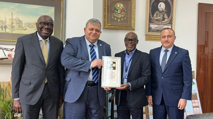 Diagne’nin Kıbrıs Vakıflar İdaresi ziyaretinde kültürel miras ve ziyaret olanakları konuşuldu