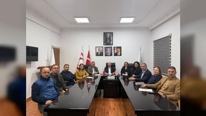 Sağlıkta tam mesai ve kamu hekim yasası için yol haritası belirlendi