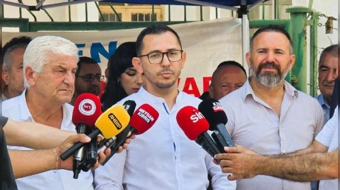 Tel-Sen tam gün grev kararı aldı: Oturup izleyeceğimizi sanıyorlarsa yanılıyorlar