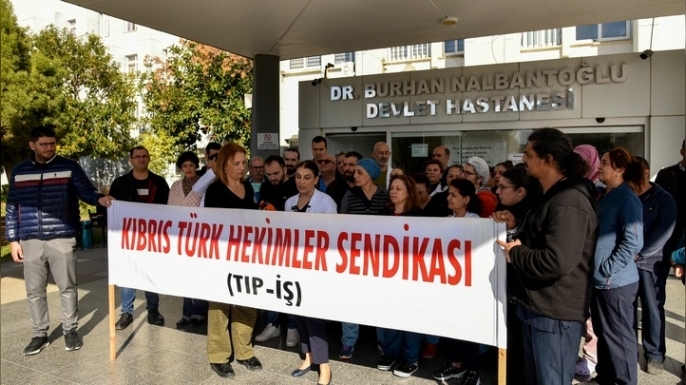 Tıp-İş greve bugün de devam edecek