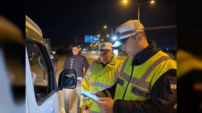 Trafik denetimleri: Dokuz alkollü sürücü rapor edildi, 28 araç trafikten men edildi