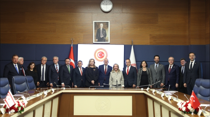 Cumhuriyet Meclisi Dostluk Grubu'ndan TBMM AB Uyum Komisyonu'na ziyaret