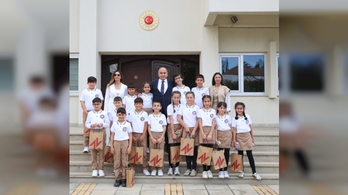Başçeri, Şehit Yalçın İlkokulu öğrencilerini kabul etti: "Çocuklar, geleceğin teminatıdır"