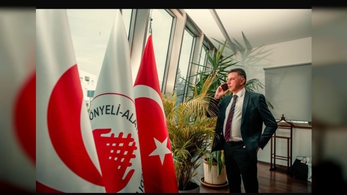 Gönyeli Alayköy’de doğum günü heyecanı: Başkan Amcaoğlu 51 yaşında
