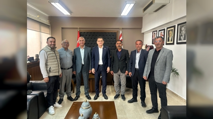 İçişleri Bakanı Oğuz, Alevi Kültür Merkezi heyetini kabul etti