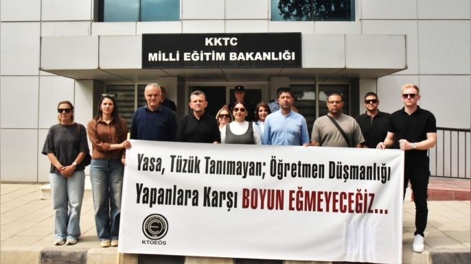 KTOEÖS’ten Eğitim Bakanlığı önünde açıklama: “Ortaya çıkacak sorunun boyutu bu yılki nakillerin iptal edilme noktasına kadar varabilecek”