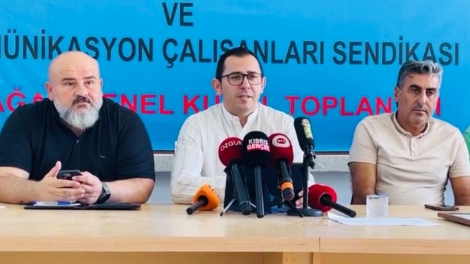Üredi̇: “Di̇ji̇tal alanda egemenli̇ği̇mi̇zi̇n dış müdahaleye kapatılması şarttır”