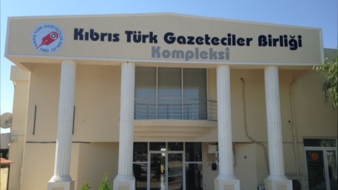 KTGB: “Türkiye’ye girişi izne tabi tutulan 15’ten fazla kişinin yasaklarının kaldırılmasını memnuniyetle karşılıyoruz”