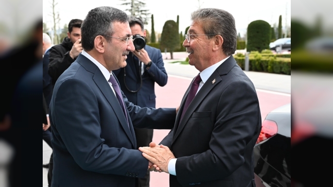 Başbakan Üstel, Ankara’da Yılmaz ve Güler ile bir araya geldi
