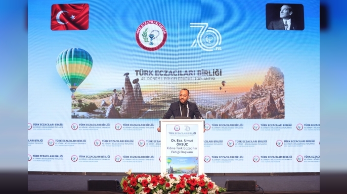 Kıbrıs Türk Eczacılar Birliği Başkanı Dr. Ecz. Umut Öksüz, Türk Eczacıları Birliği 45. Dönem Merkez Heyeti 1. Bölgelerarası Toplantısı’na Katıldı.