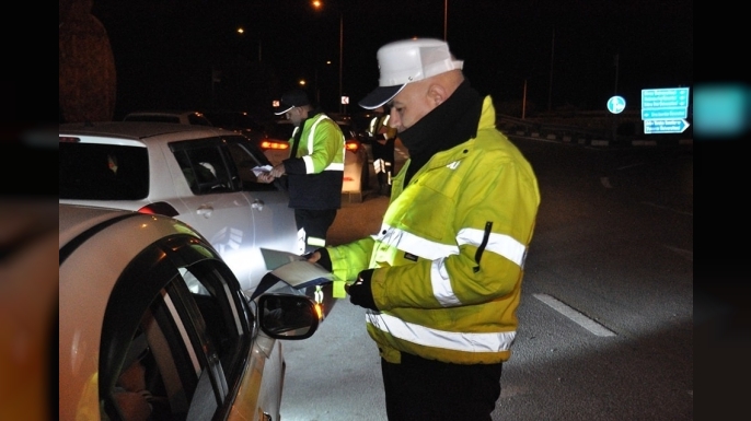 Üç ilçede eş zamanlı asayiş ve trafik denetimleri yapıldı