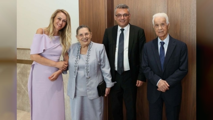 Cumhurbaşkanı Erhürman ve eşi, 3. Cumhurbaşkanı Eroğlu ve eşiyle görüştü