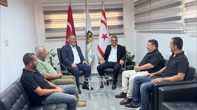 Erhürman'dan Beyarmudu Belediyesini ziyaret etti