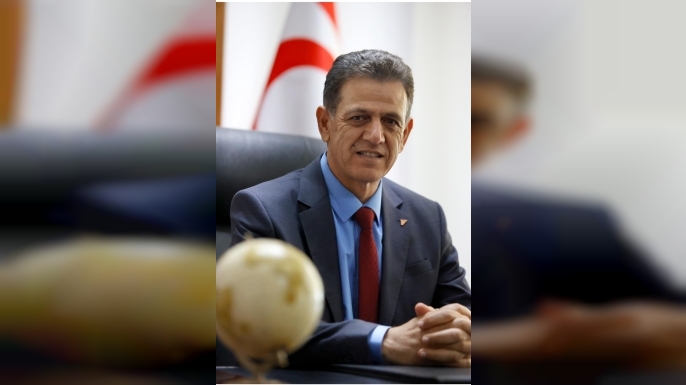 KHK Başkanı Köseoğlu bugün gerçekleşen yazılı sınavlarının sorunsuz geçtiğini söyledi