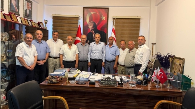 Tatlısu Belediye Başkanı Orçan, Belediye Başkanları Derneği heyetini kabul etti