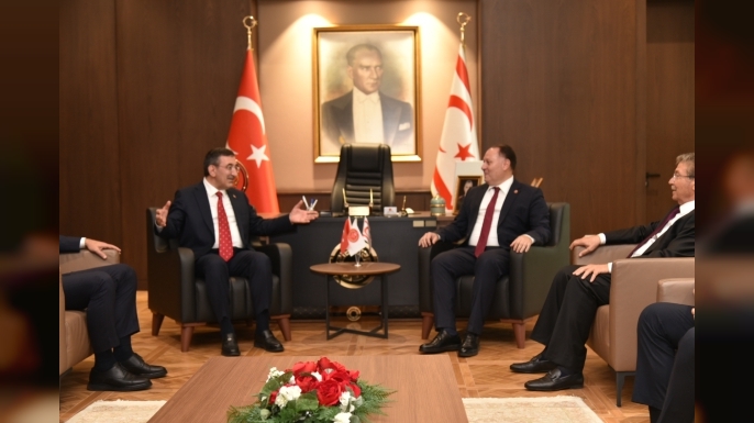 TC Cumhurbaşkanı Yardımcısı Yılmaz, Cumhuriyet Meclisi Başkanı Öztürkler’i ziyaret etti