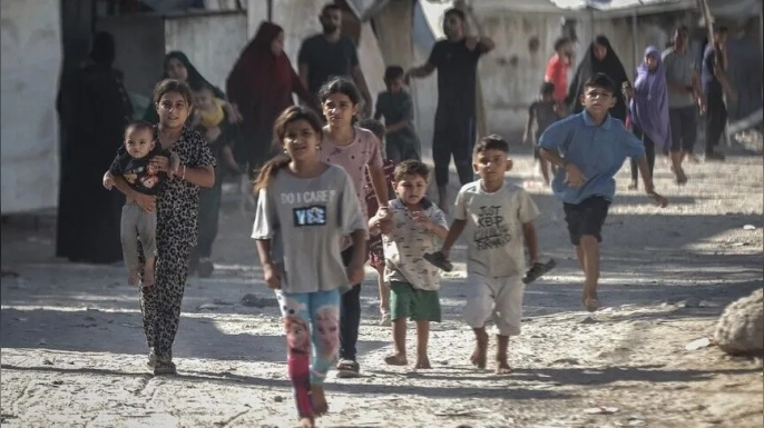 BM: “Dünya genelinde 117 milyon insan yerinden edilmiş durumda
