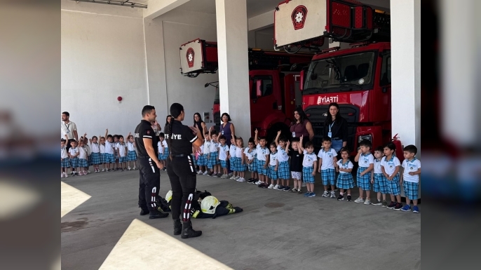 İtfaiye Haftası'nda öğrenciler ve vatandaşlar bilgilendirildi