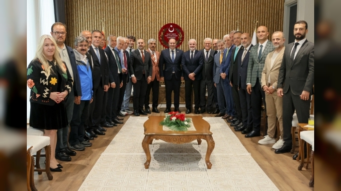 Öztürkler: “Kıbrıs Türk gençliğinin sesi izolasyonlardan büyüktür”