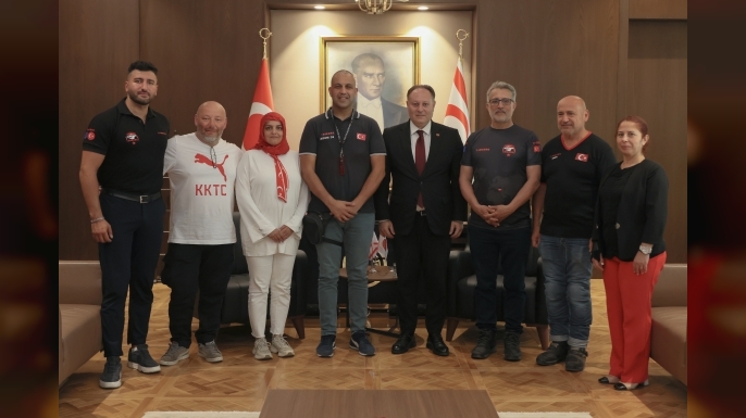 Öztürkler, T-Bikers Türk Motor Kulübü heyetini kabul etti