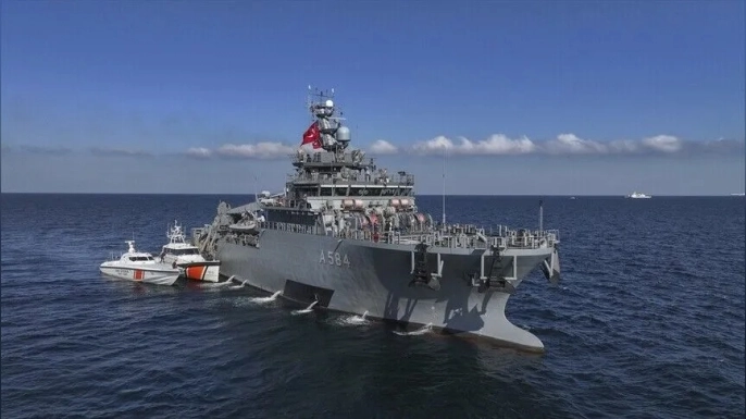 Silivri açıklarındaki kazada batan geminin bulunduğu bölgedeki çalışmalar sürüyor