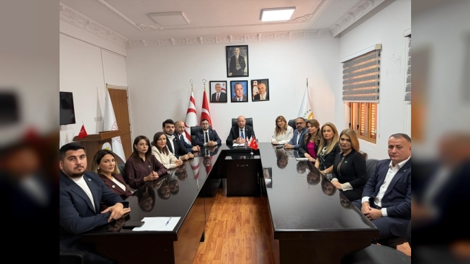 Dinçyürek: Azerbaycan ile sağlık alanındaki iş birliğimizi somut projelere dönüştürmek istiyoruz