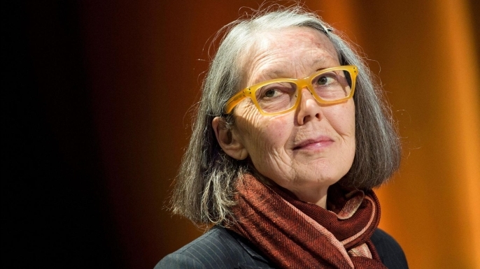 Nobel Edebiyat Ödülü'nü Kanadalı yazar Anne Carson kazandı