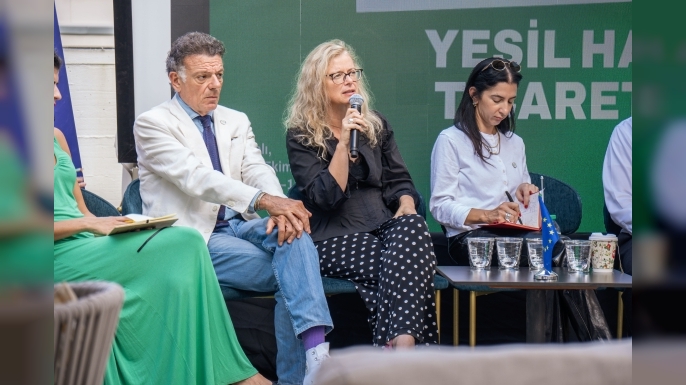 Yeşil Hat üzerinden ticaret fırsatları ve işletmelere sağlanan destekler ele alındı